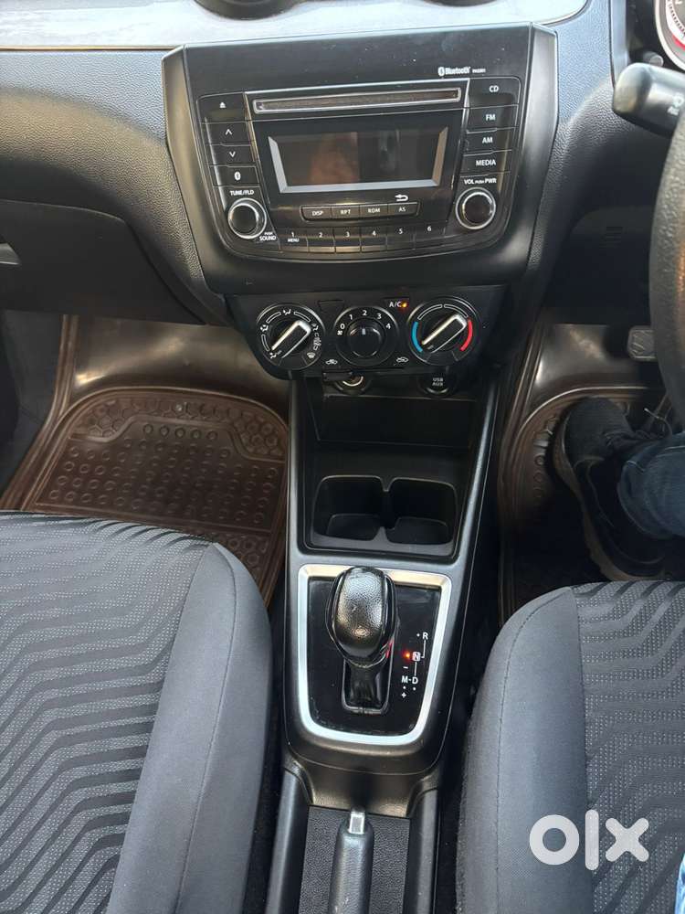 Maruti Suzuki Swift Amt Vxi, 2020, Petrol