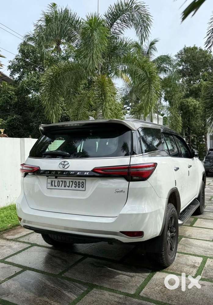 Toyota  Fortuner 2025