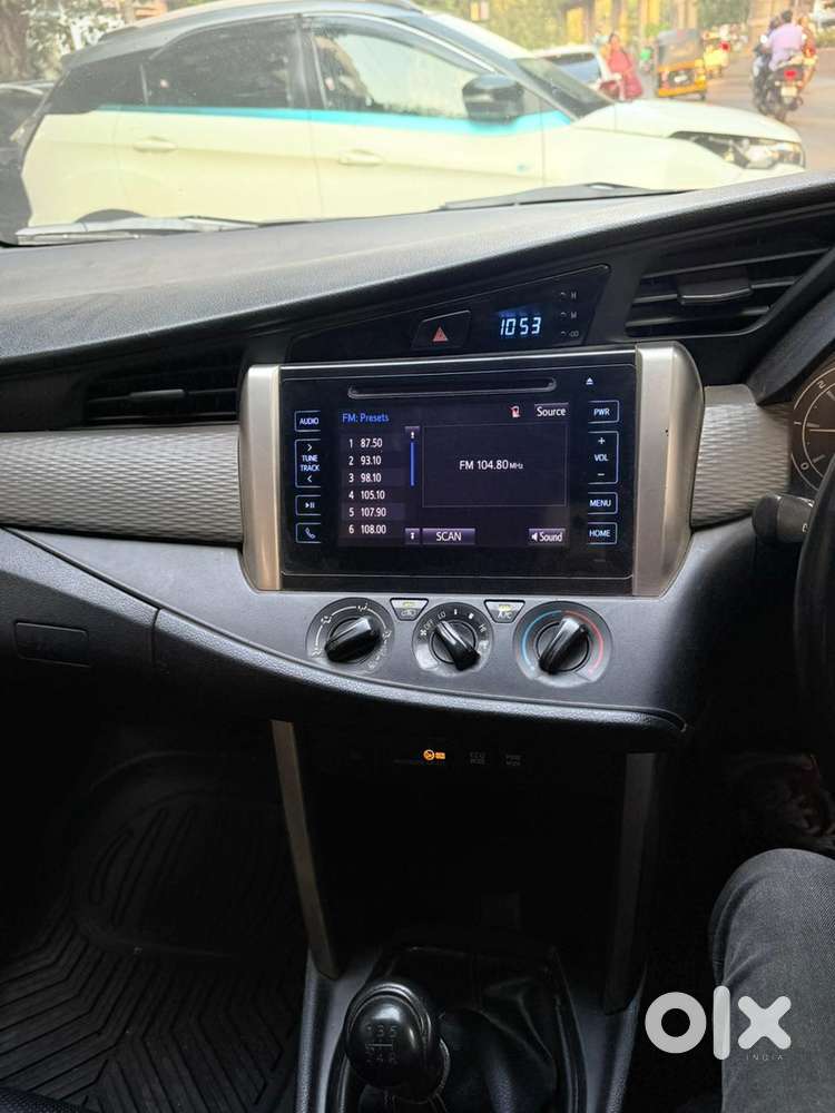Toyota Innova Crysta 2.4 Gx Mt, 2019