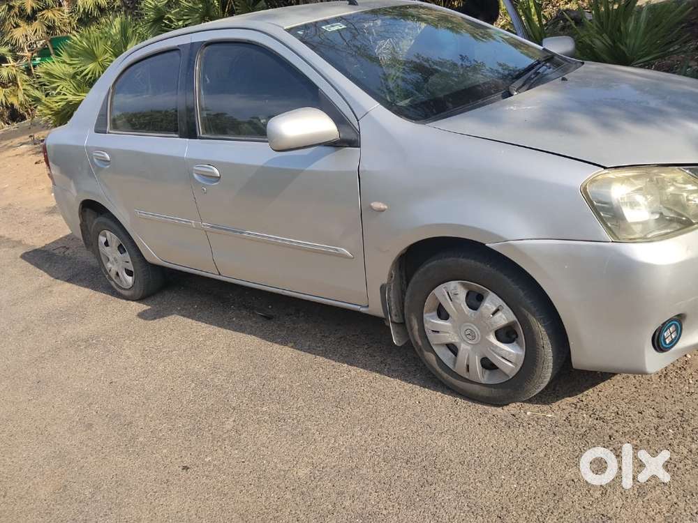Toyota Etios Gd 2011 Cng And Petrol