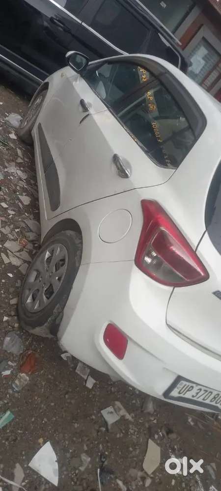 Hyundai Grand I10 2016 Petrol 75000 Km Driven