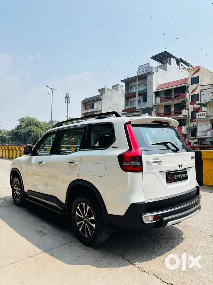Mahindra Scorpio-n 2.0 Z8 L Petrol Mt 7 Str, 2023, Petrol