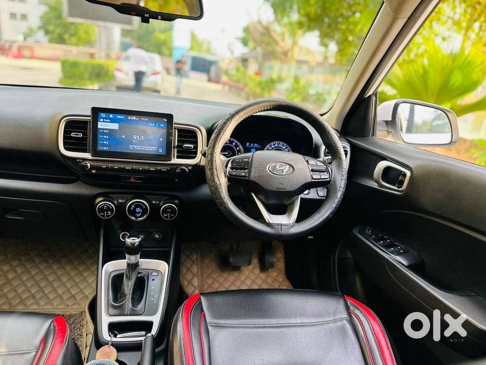 Hyundai Venue 1.0 Sx Turbo Dct, 2020, Petrol