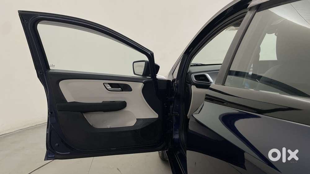 Tata Altroz 1.2 Xz Plus Petrol, 2023, Petrol