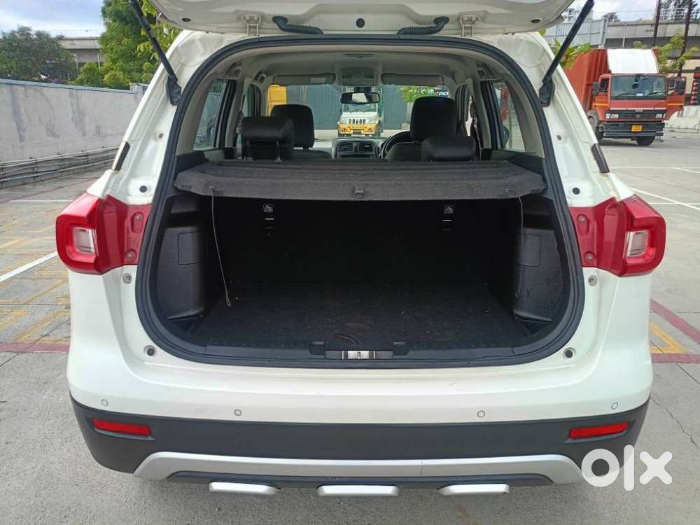 Maruti Suzuki Brezza 1.5 Zxi Plus Smart Hybrid, 2020, Petrol