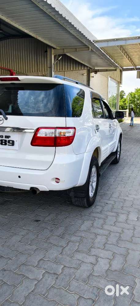 Toyota Fortuner 4x4 Full Option Sale
9️⃣9️⃣5️⃣2️⃣4️⃣6️⃣6️⃣6️⃣3️⃣5️⃣