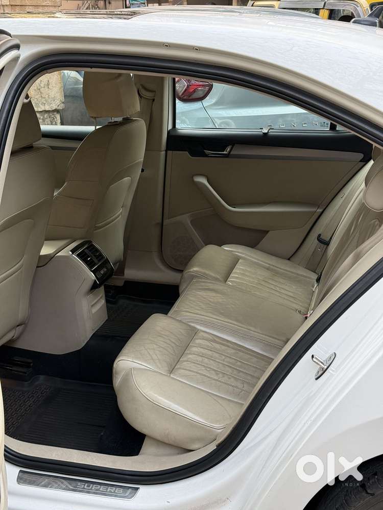 Skoda Superb Style 1.8 Tsi Mt, 2017, Petrol