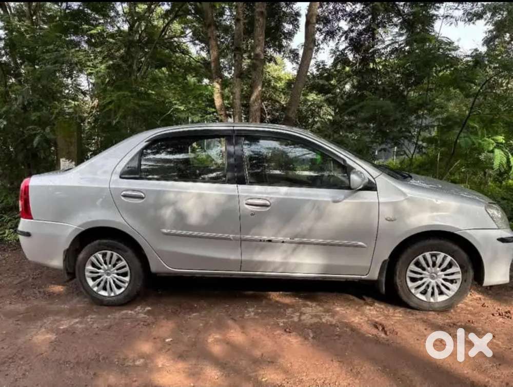 Lady Doctor Driven Toyota Etios 2013 Diesel Manual With Showroom Recor