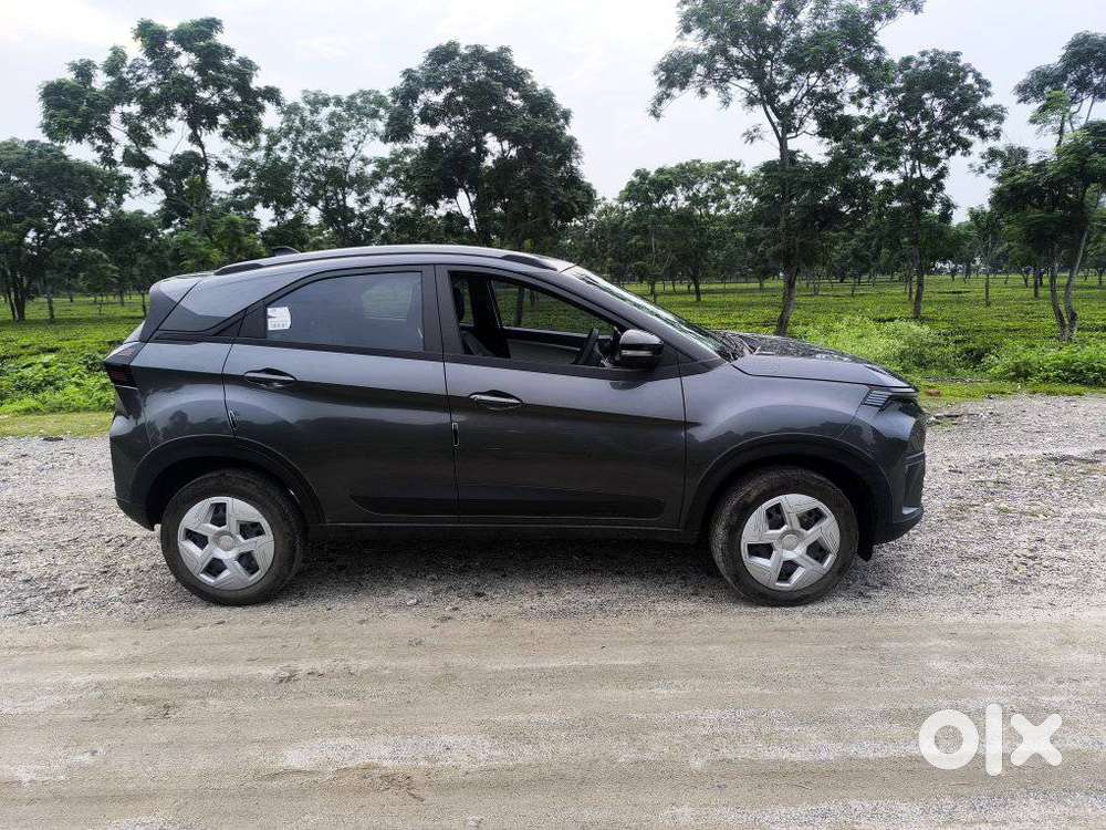 Tata Nexon 1.5 Revotorq Xz Plus, 2025, Petrol