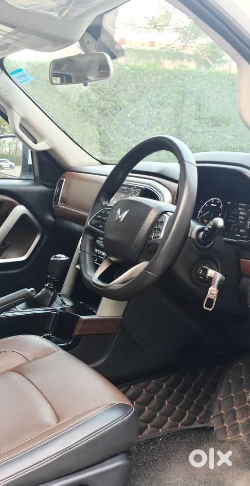 Mahindra Scorpio-n 2.0 Z8 L Petrol Mt 7 Str, 2025, Petrol