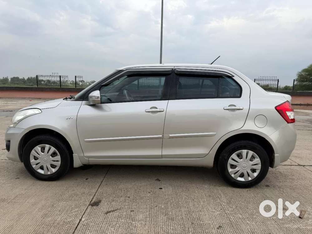 Maruti Suzuki Swift Dzire 1.3 Vxi, 2014, Petrol