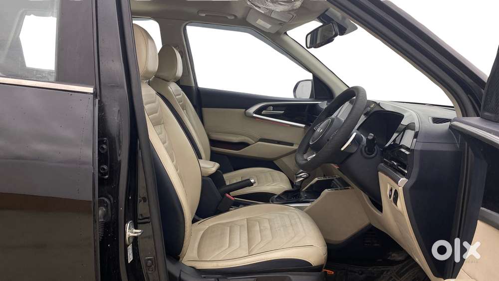 Kia Carens 1.5 Luxury Plus Diesel At 7 Str, 2023, Diesel