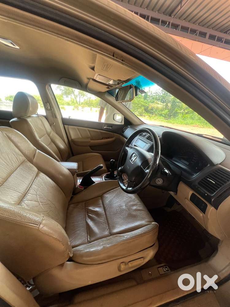 Honda Accord 2005 Km Driven