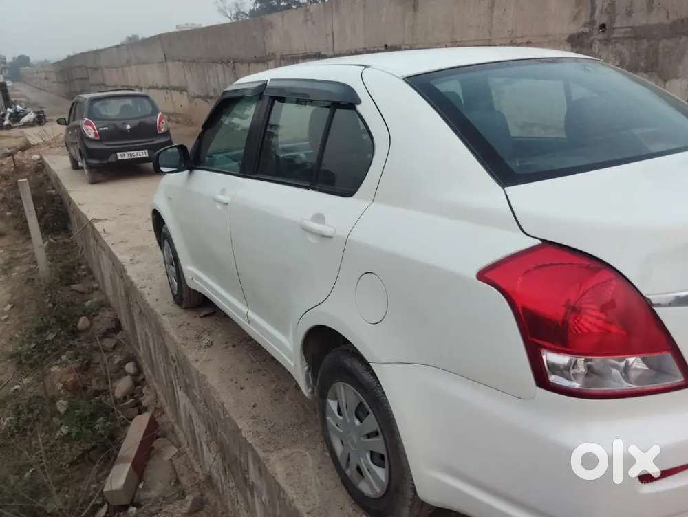 Maruti Suzuki Dzire 2010 Petrol 79000 Km Driven