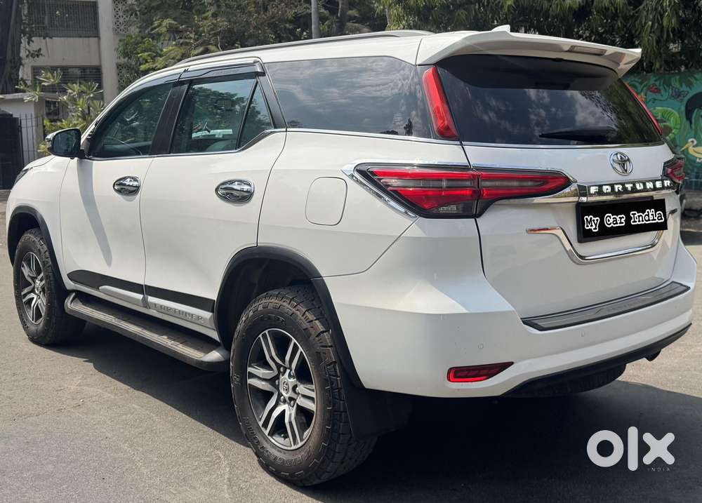 Toyota Fortuner [2021-ongoing] 2.8 2wd Diesel At, 2022, Diesel