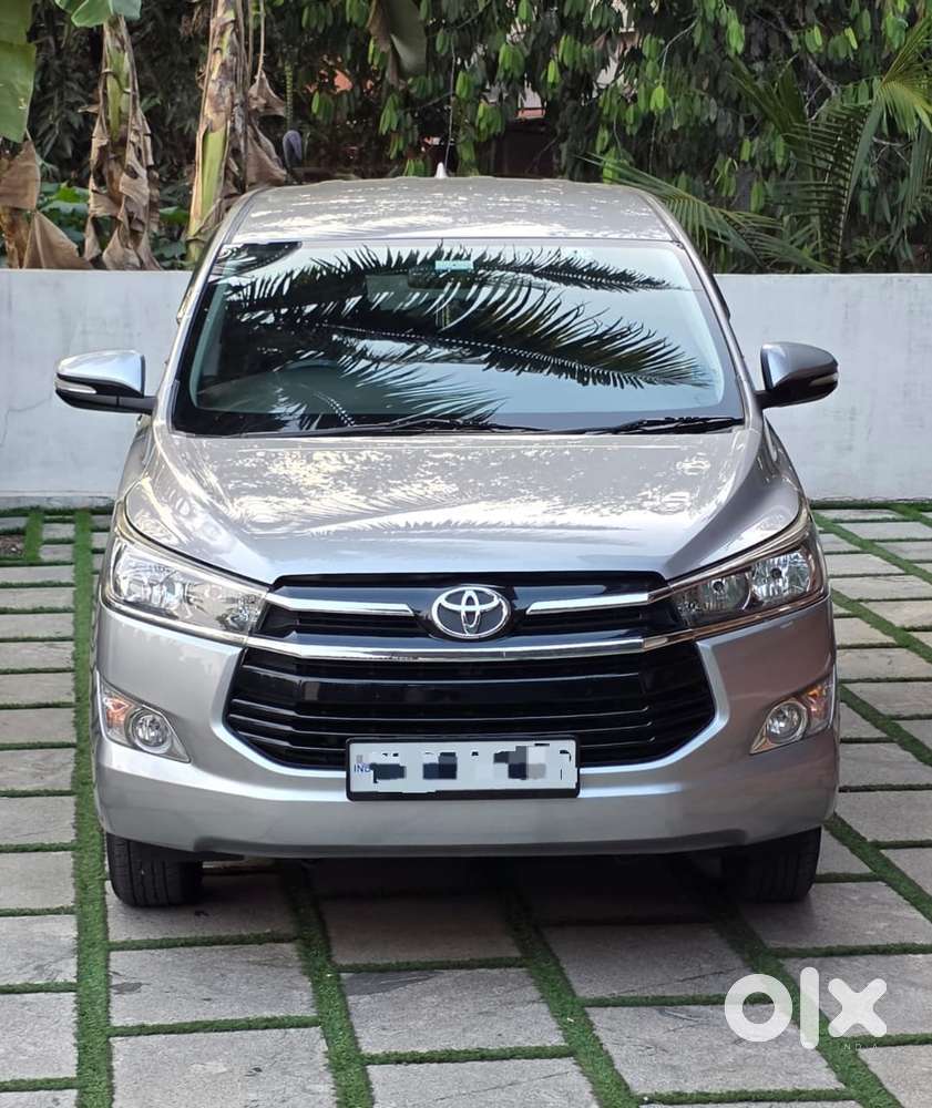 Toyota Innova Crysta 2.4 Gx Mt, 2017, Diesel