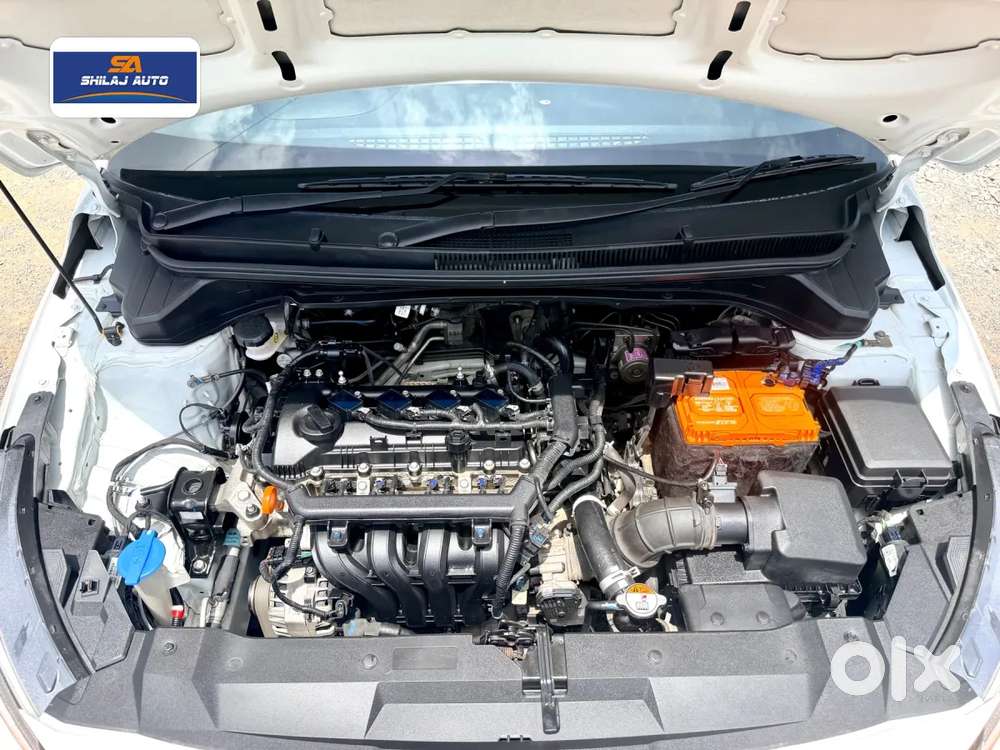 Hyundai I20 Asta (o) 1.2 Mt, 2023, Petrol