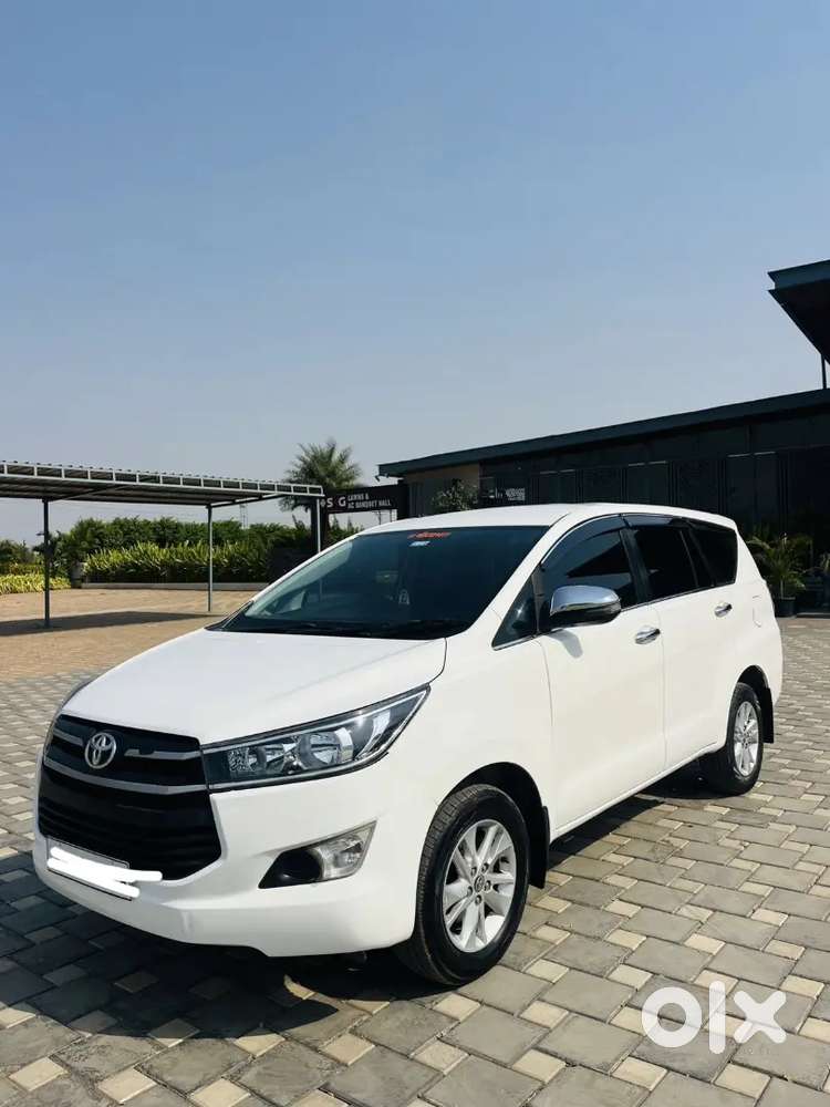 Toyota Innova Crysta 2018