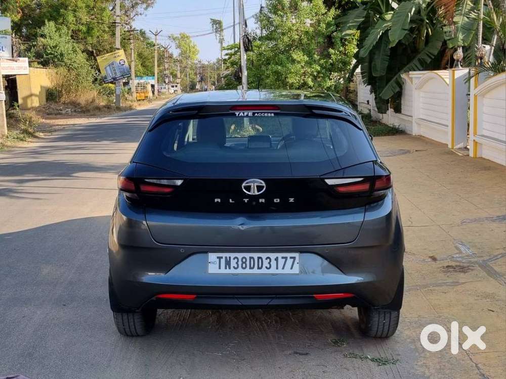 Tata Altroz 1.2 Xt, 2023, Petrol