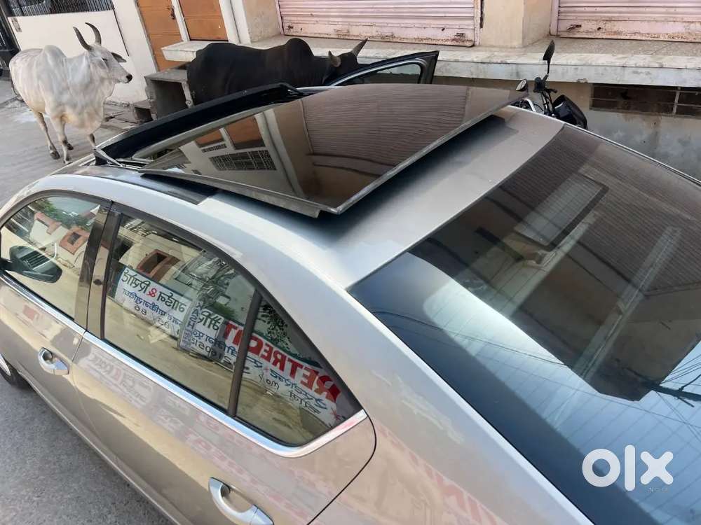 Skoda Octavia 2016 Both Key Available