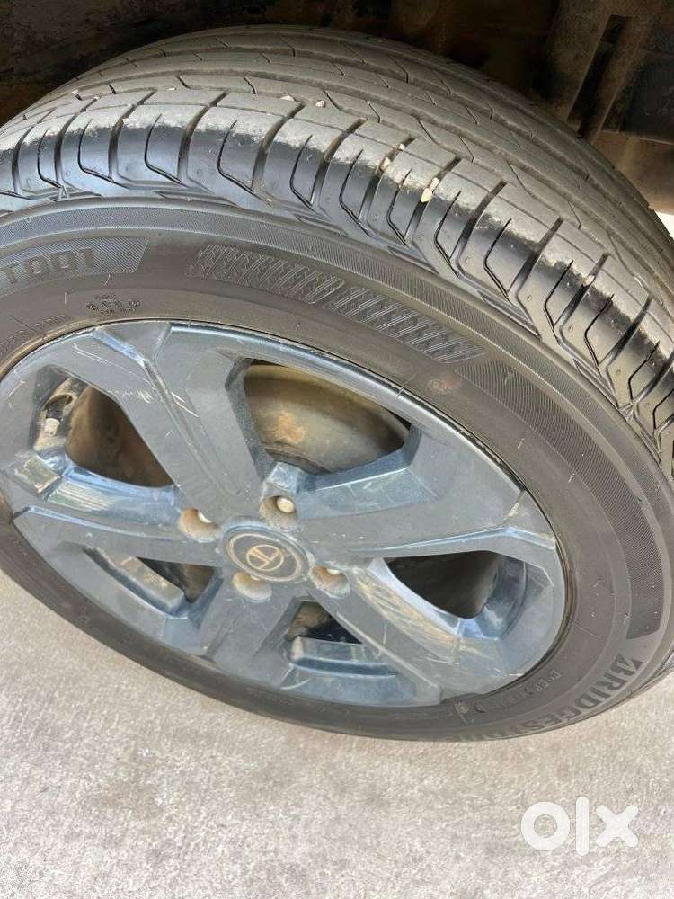 Tata Nexon 1.2 Revotron Xz Plus Hs Dark Edition, 2023, Petrol