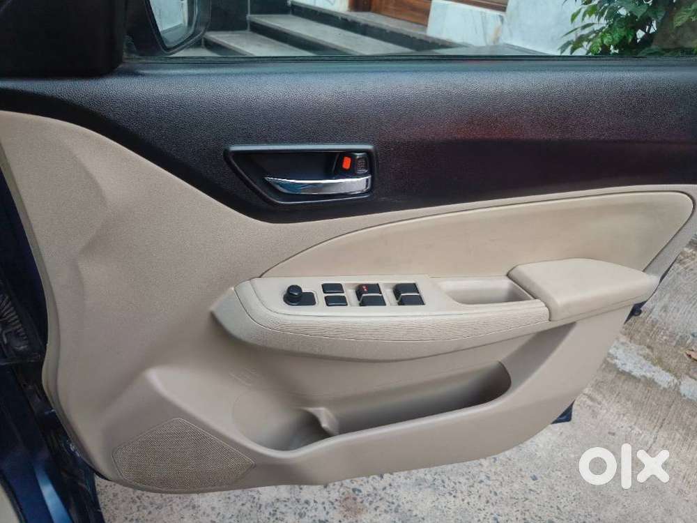 Maruti Suzuki Dzire 1.2 Vxi Amt, 2017, Petrol