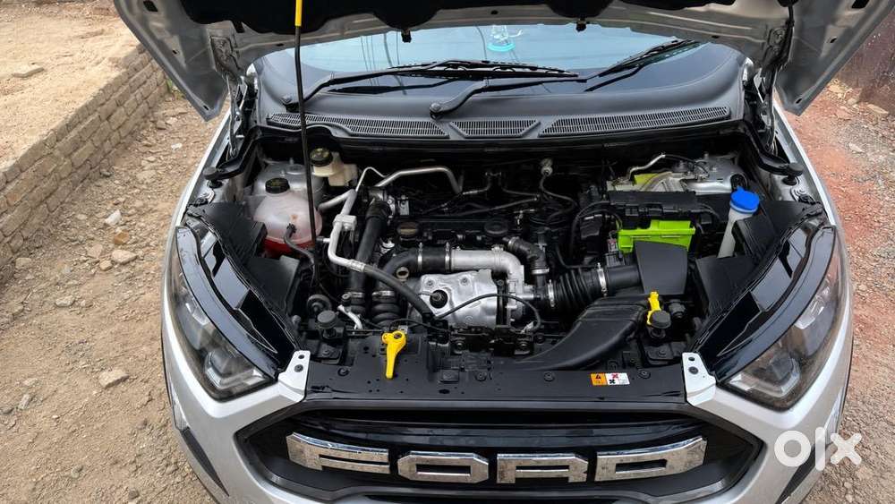 Ford Ecosport 1.5 Diesel Blackroof Edition Top Model