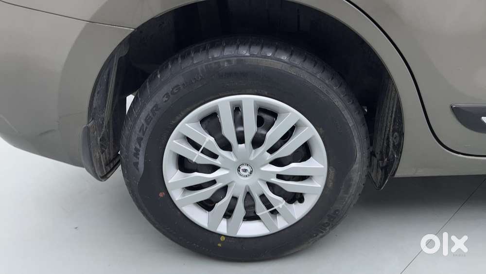 Maruti Suzuki Dzire 1.2 Vxi, 2019, Petrol