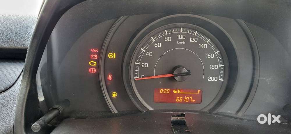 Maruti Suzuki Swift Lxi Optional-o, 2019, Petrol