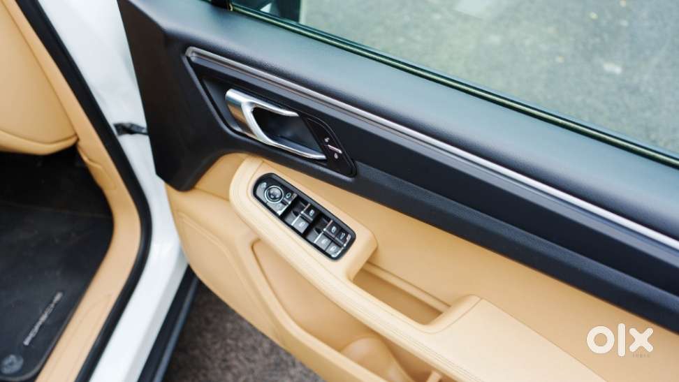 Porsche Macan 2.0 Petrol, 2019, Petrol