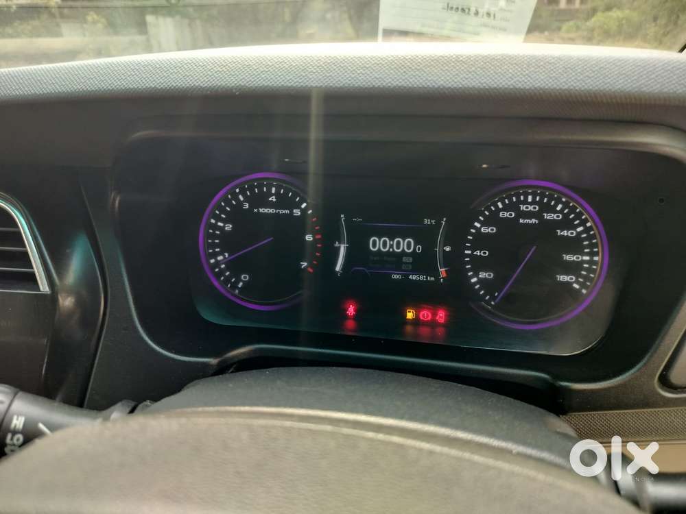 Mahindra Marazzo M6 8str, 2021, Diesel