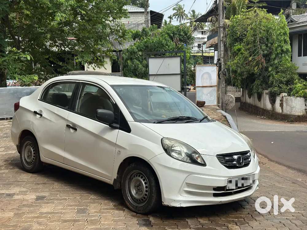 Honda Amaze,diesel,model 2014,fitness Upto 2029,insurance -nov-2026