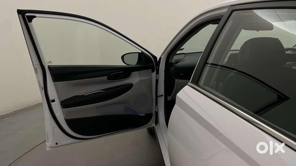 Hyundai New I20 1.2 Asta Mt, 2026, Petrol