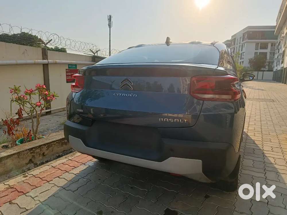 Citroen Basalt 2025 Petrol 7840 Km Driven