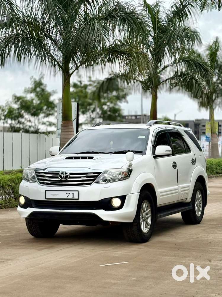Toyota Fortuner 4x4 Mt 2.8 Diesel, 2014, Diesel