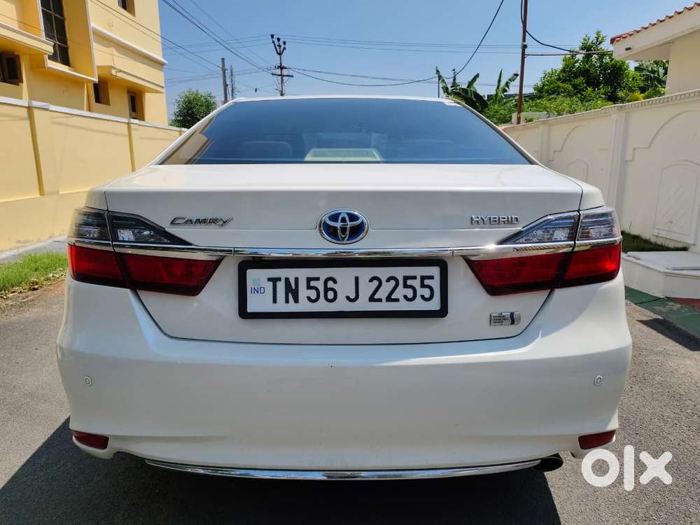 Toyota Camry Hybrid 2.5, 2016, Petrol