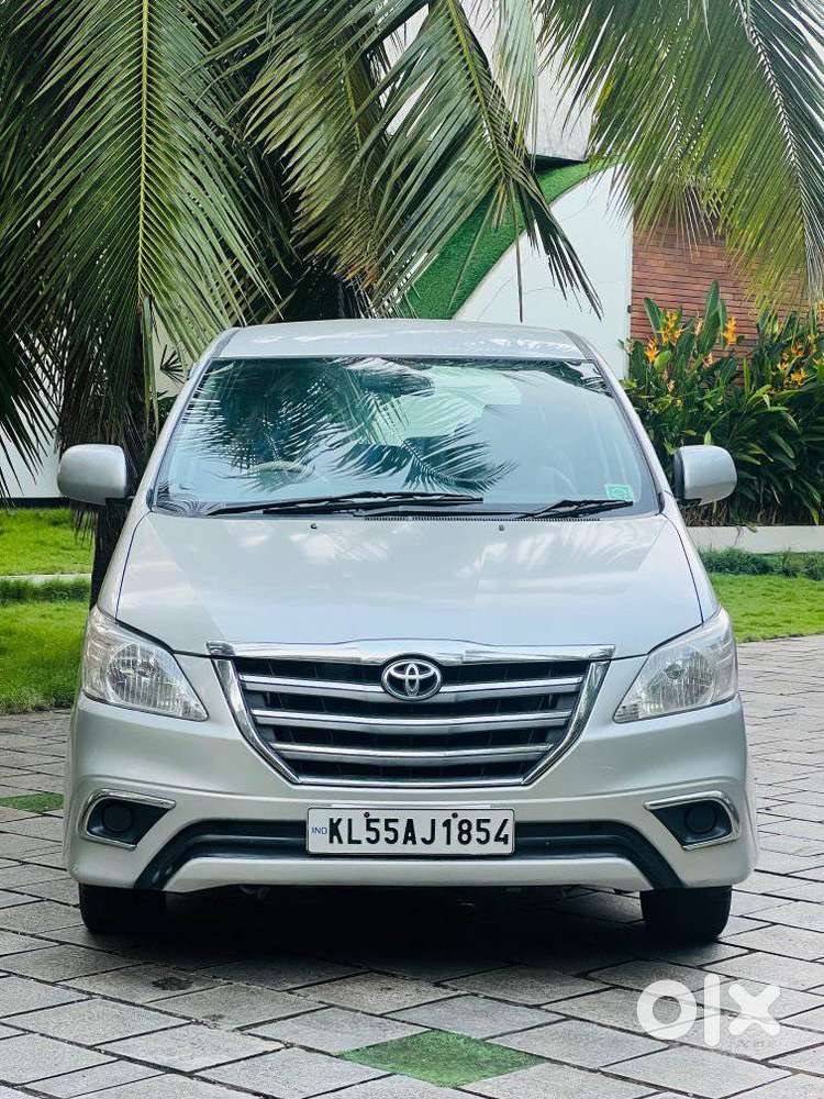 Toyota Innova 2.0 Gx 8 Str, 2011, Diesel