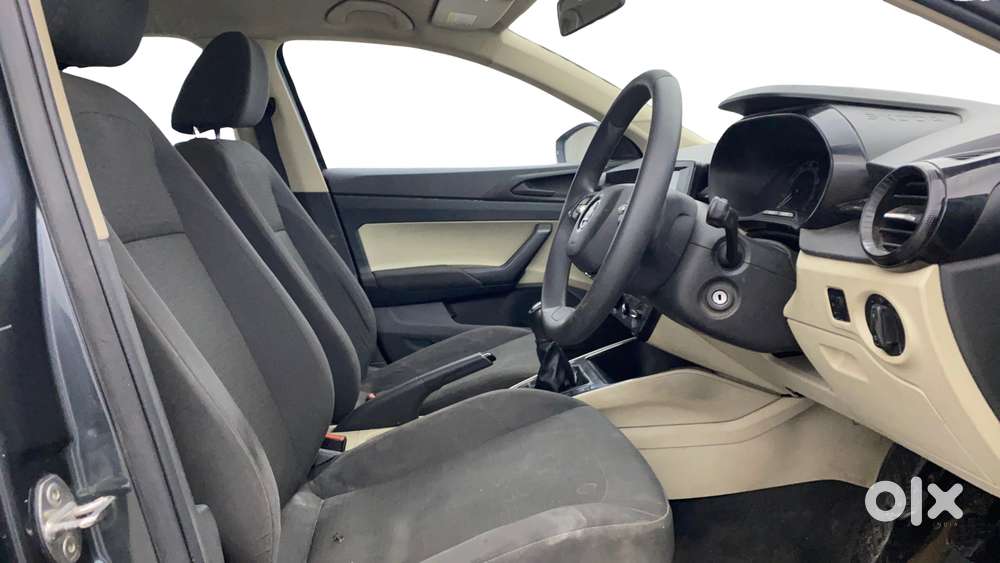 Skoda Slavia Ambition 1.5l Tsi Mt, 2022, Petrol