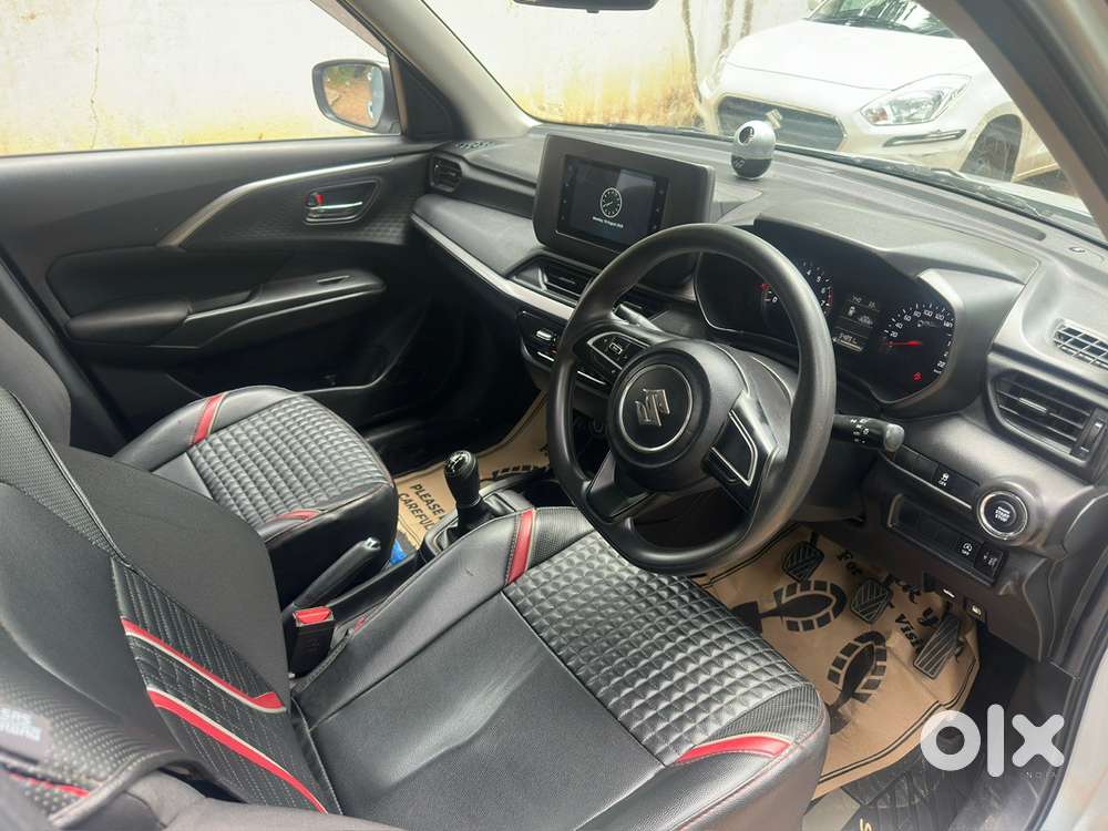 Maruti Suzuki Swift 2025 Petrol