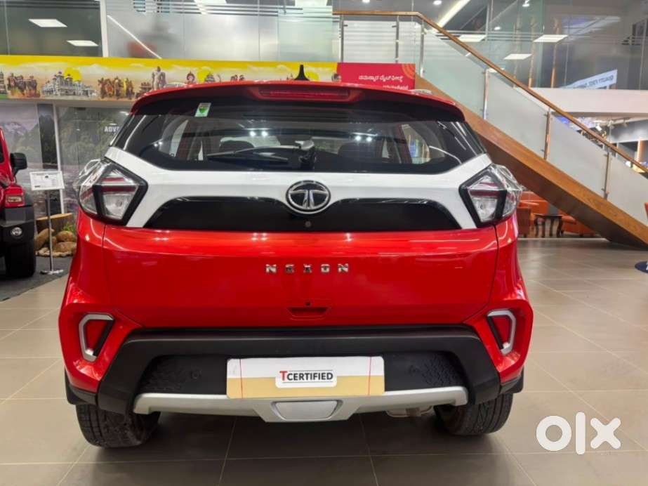 Tata Nexon 1.2 Revotron Xza Plus (o) Amt, 2022, Petrol