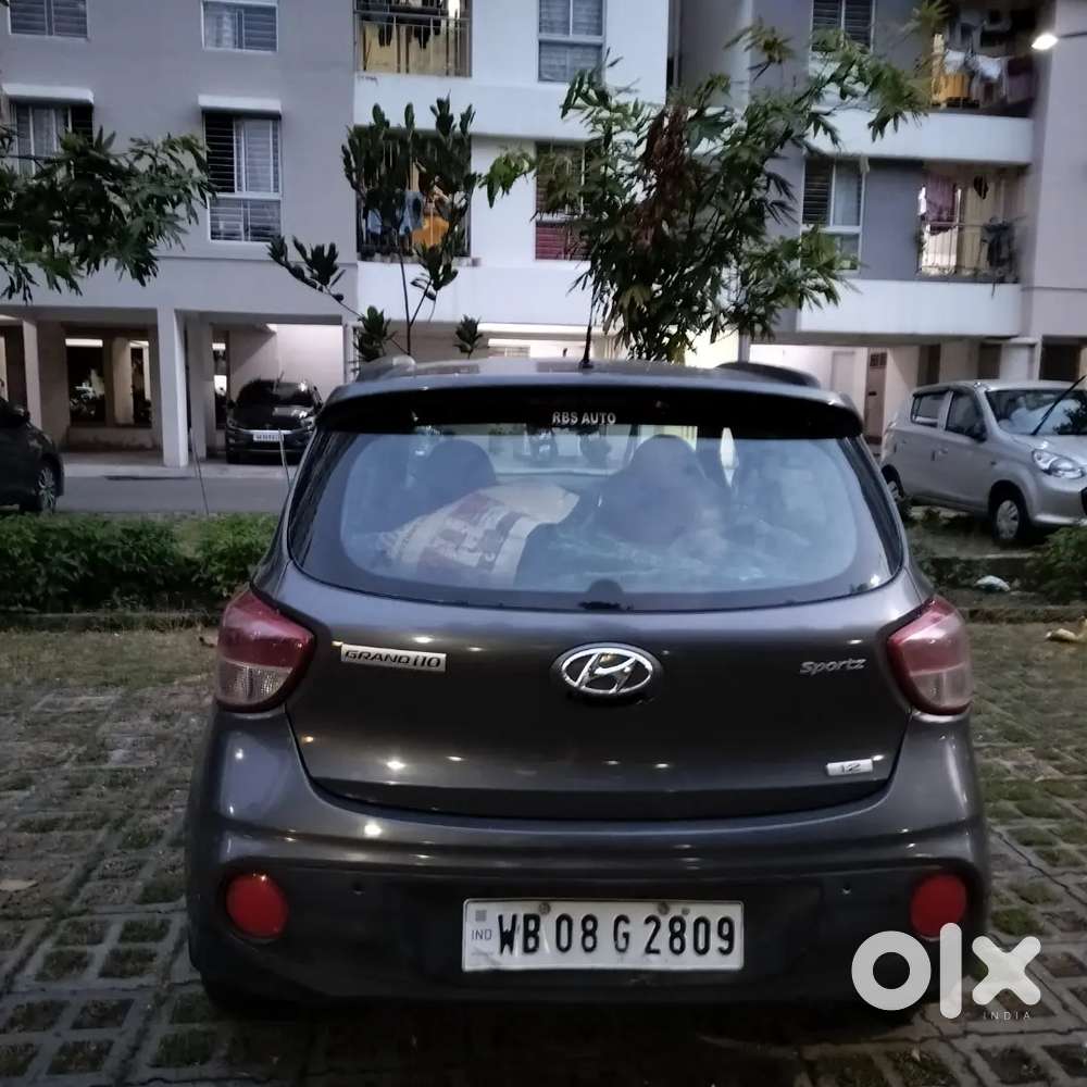 Hyundai Grand I10 2017 Petrol 76 Km Driven