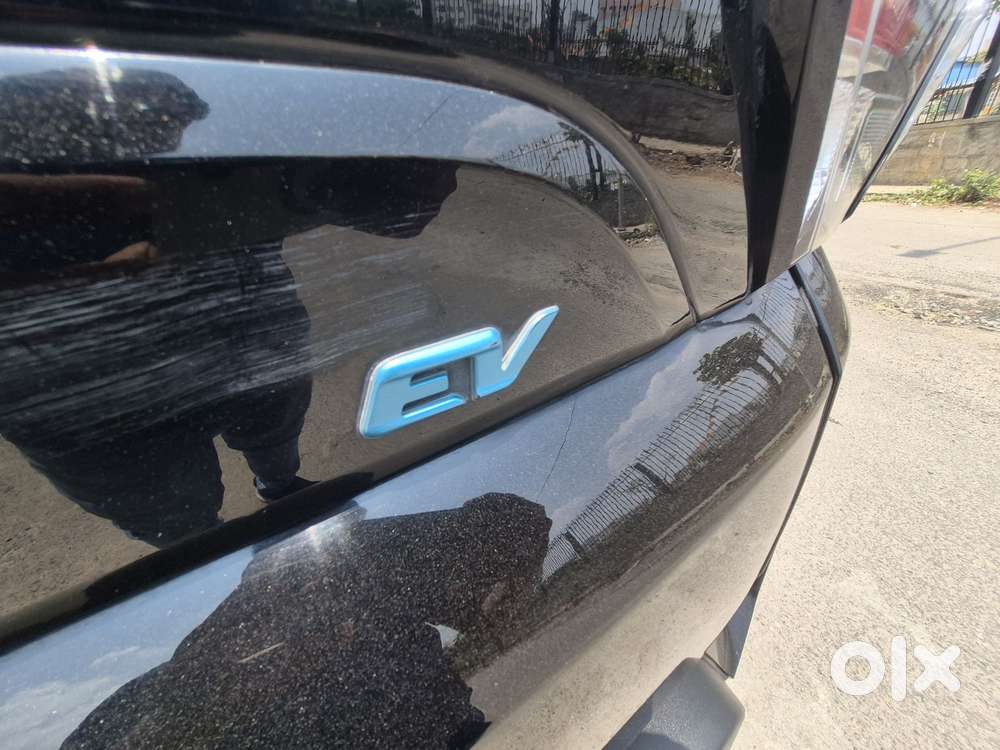 Tata Nexon Ev Max 3.3 Kw Xz Plus Lux Dark Edition, 2023, Electric