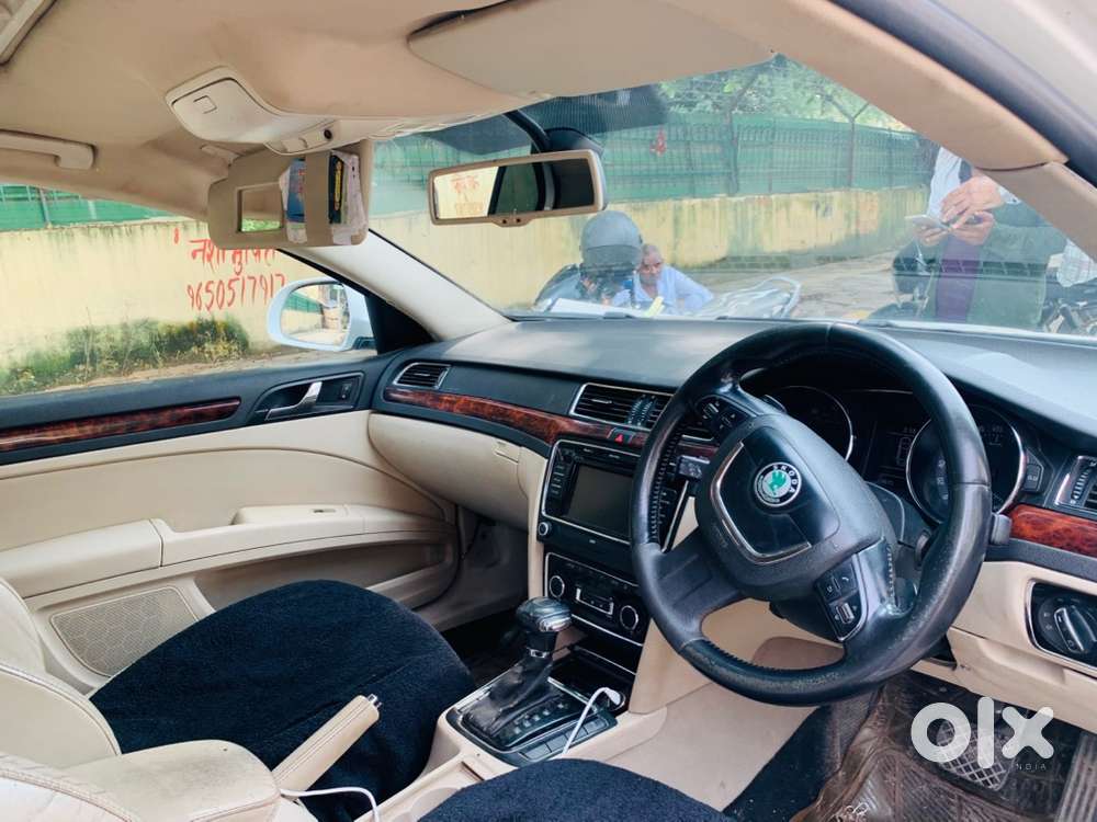 Skoda Superb Elegance 2013