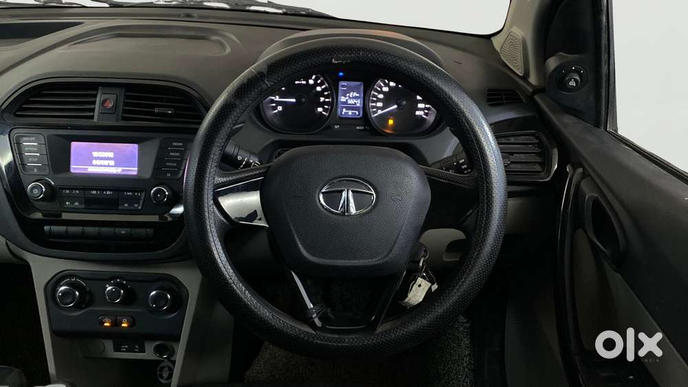 Tata Tiago 1.2 Revotron Xt, 2017, Petrol