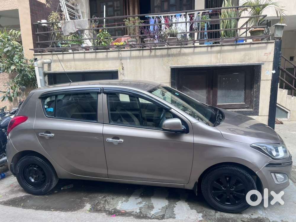 Hyundai I20 2015 Petrol+cng Automatc