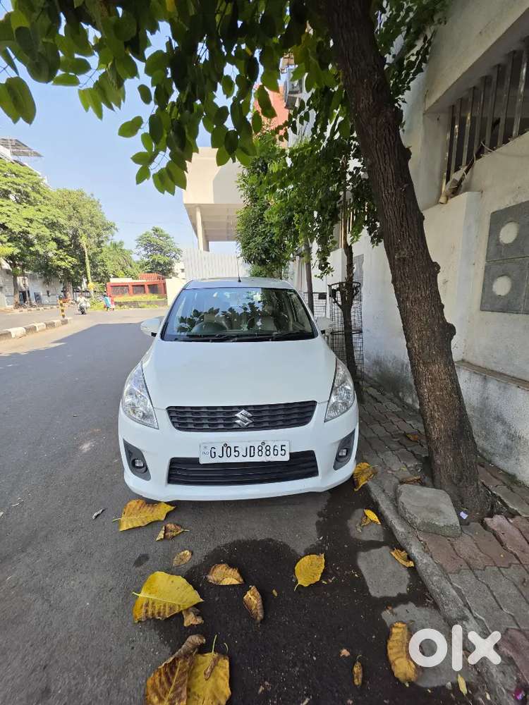 Maruti Suzuki Ertiga 2013 Cng