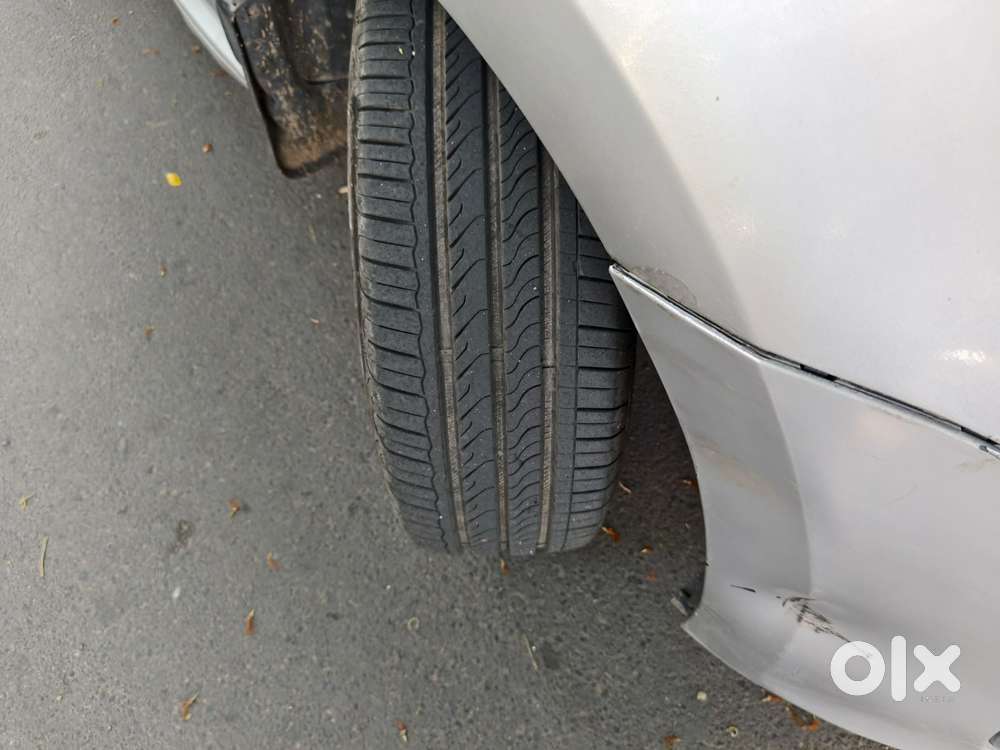 Volkswagen Polo Highline 1.6l Petrol, 2013, Petrol