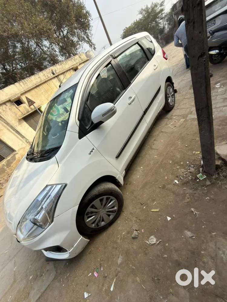 Maruti Suzuki Ertiga 2018