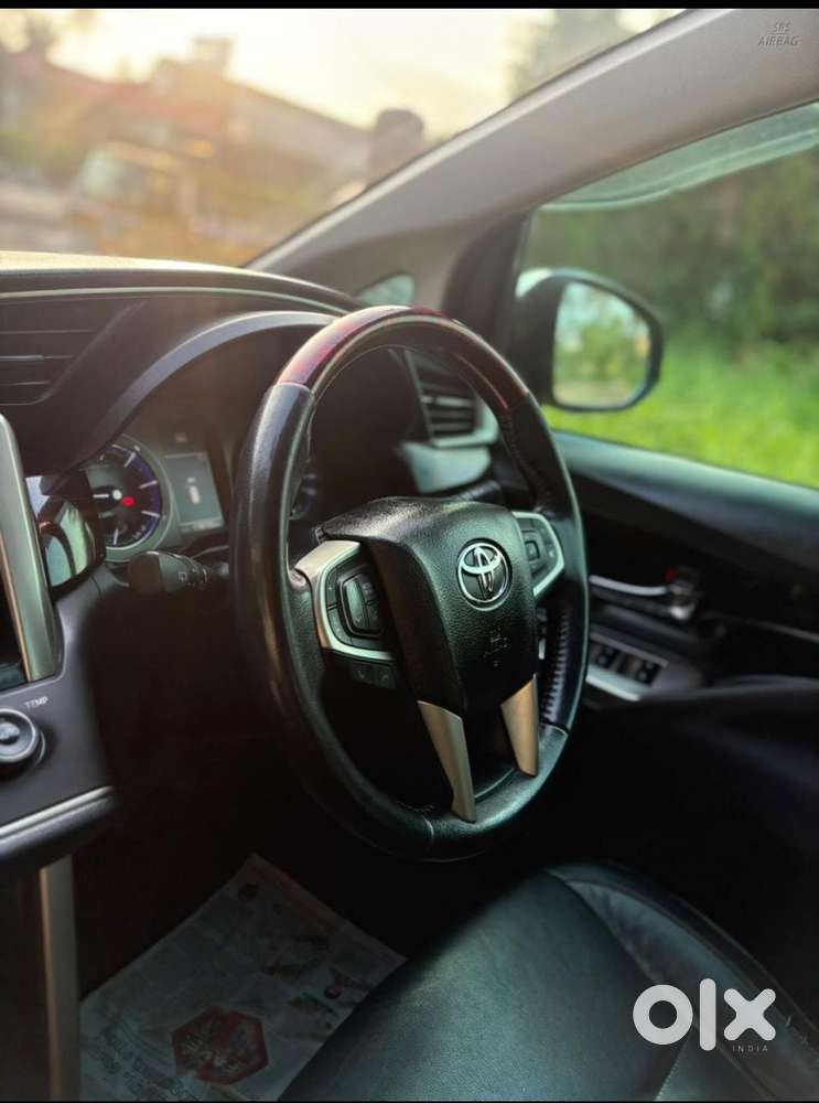 Toyota Innova Crysta 2.5z, 2016, Diesel