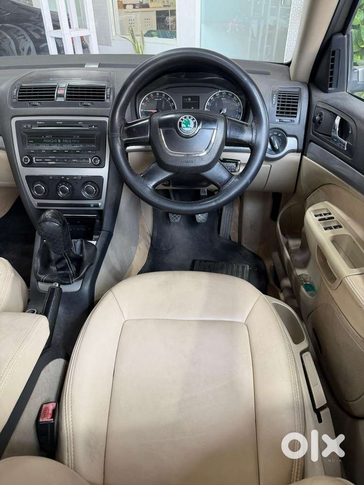 Skoda Laura 1.8 Tsi Ambition, 2013, Diesel